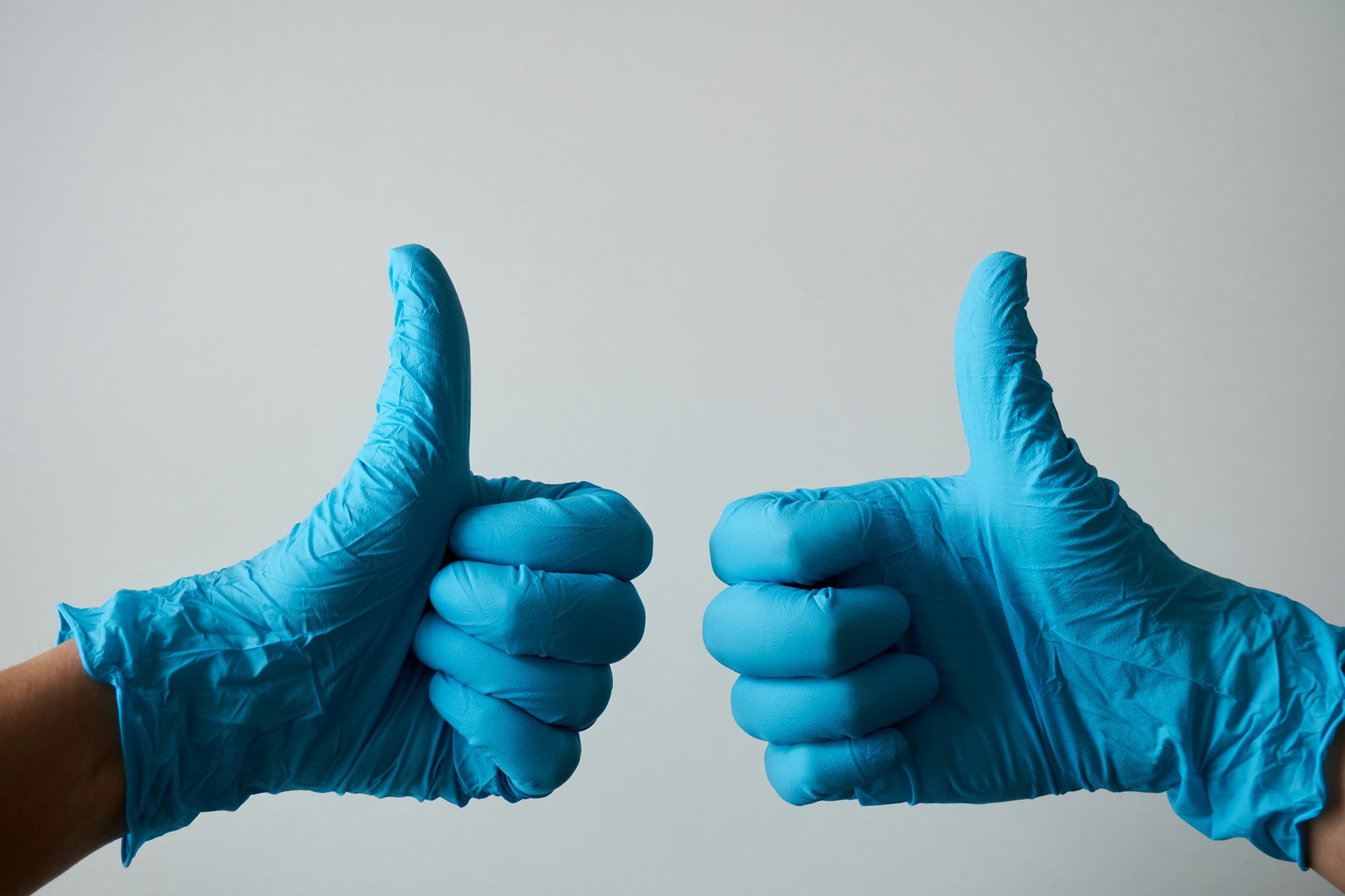 thumbs up
